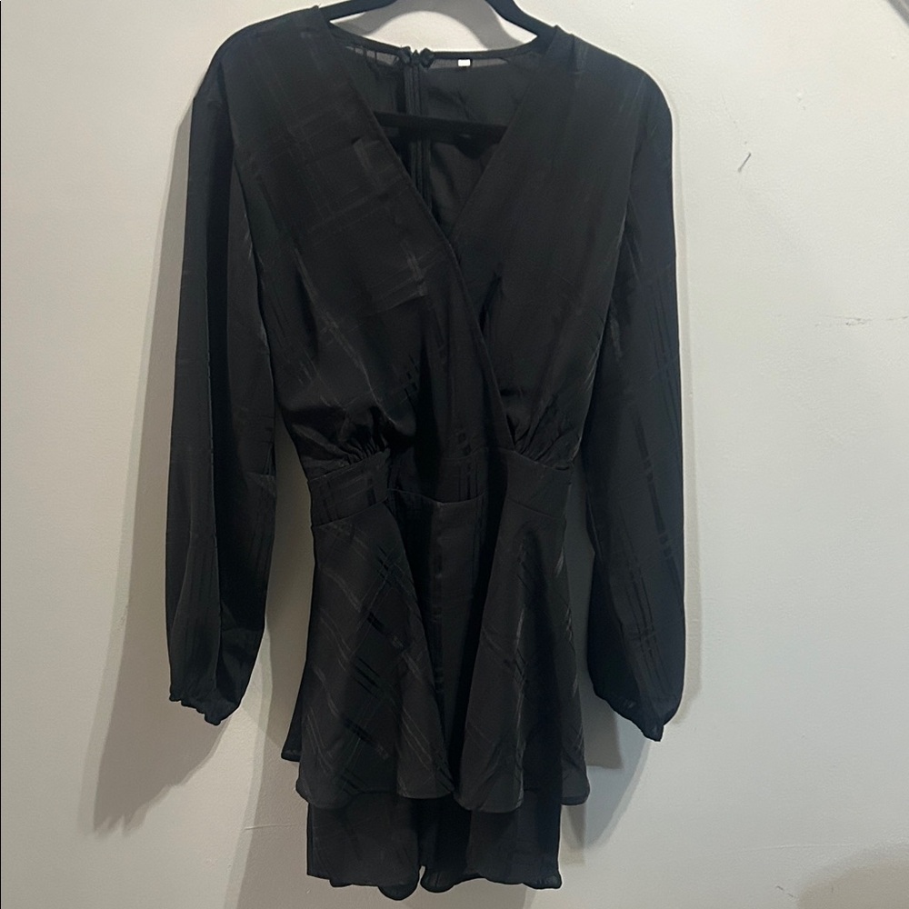 Chic Black Long Sleeve Dress